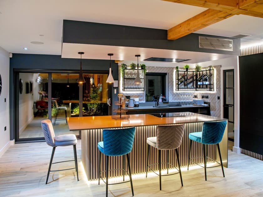 Open plan living space | Ty Cyfoes, St Florence, near Tenby