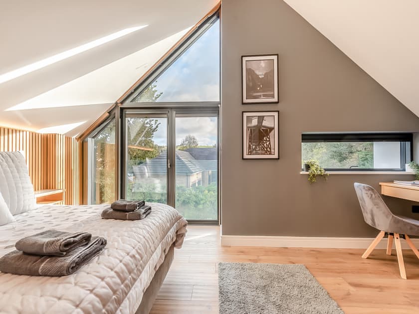 Double bedroom | Ty Cyfoes, St Florence, near Tenby