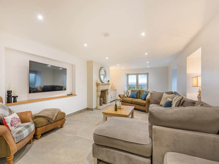 Living area | Whiteoak Cottage, Trawden