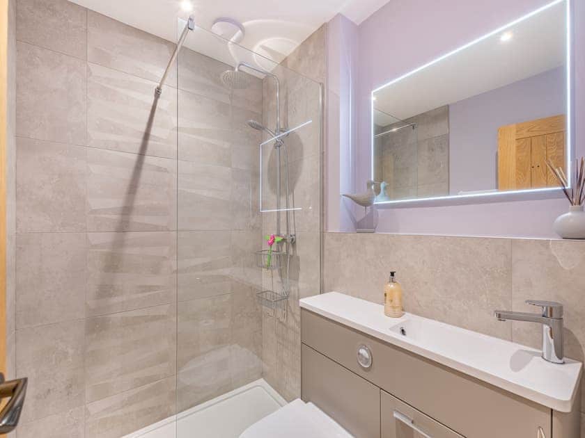 Bathroom | Whiteoak Cottage, Trawden