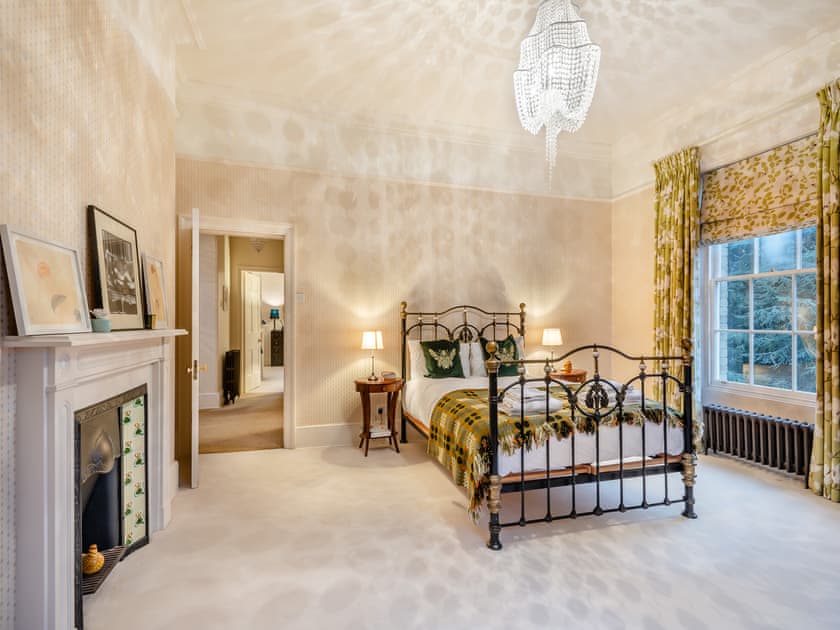 Double bedroom | Blofield Stays- Blofield House - Blofield Stays, Norwich