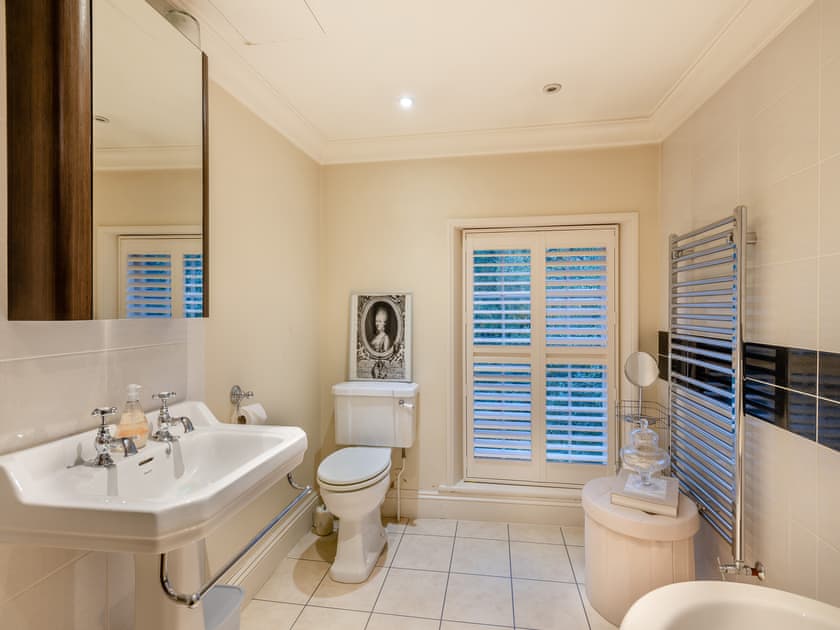 Bathroom | Blofield Stays- Blofield House - Blofield Stays, Norwich