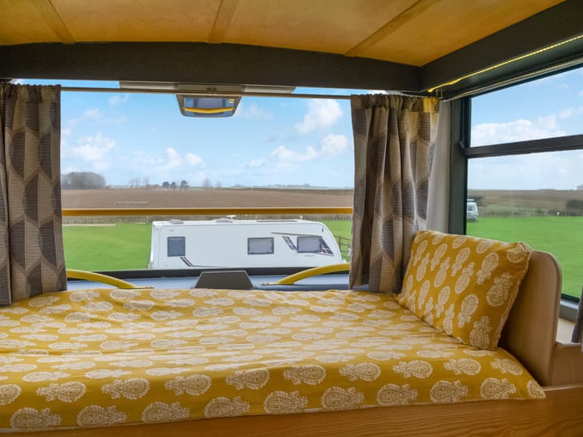 Twin bedroom | Daisy Decker - Hollym Holidays, Hollym