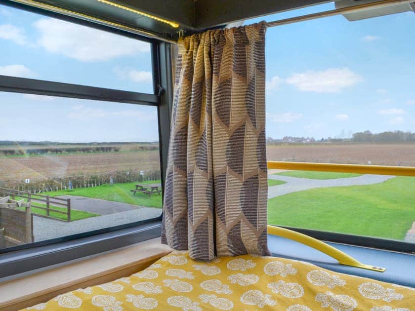 Twin bedroom | Daisy Decker - Hollym Holidays, Hollym