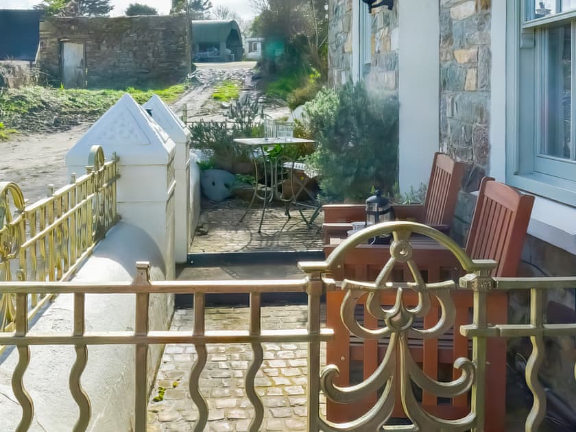 Exterior | Rose Villa, Brynhenllan, Dinas Cross, Pembrokeshire