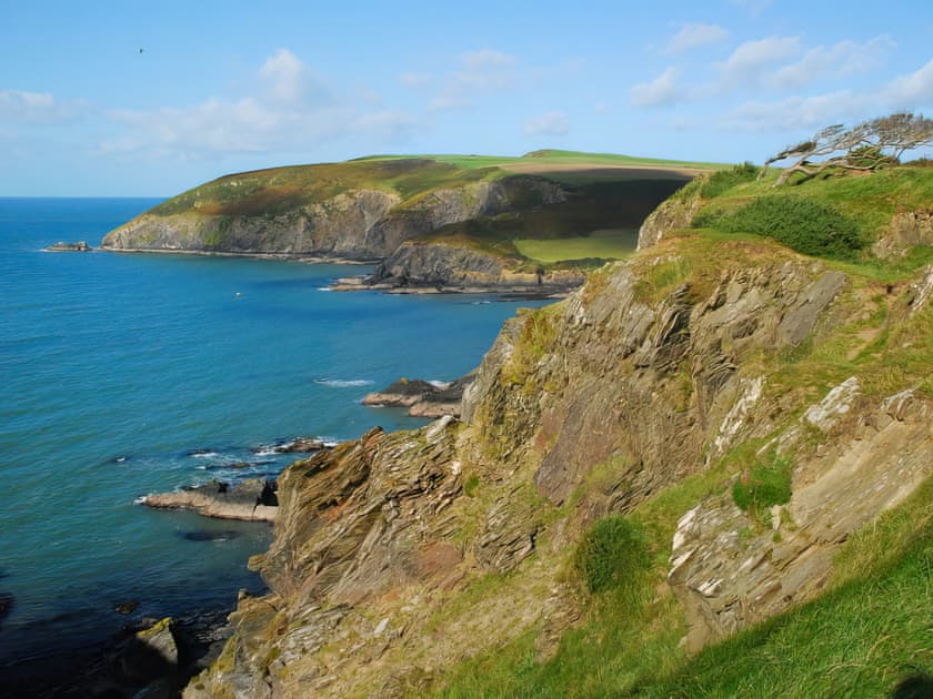 Surrounding area | Rose Villa, Brynhenllan, Dinas Cross, Pembrokeshire