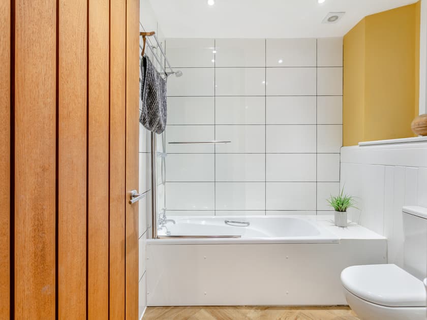 Bathroom | North Lake Chapel, East Worlington, near Chulmleigh