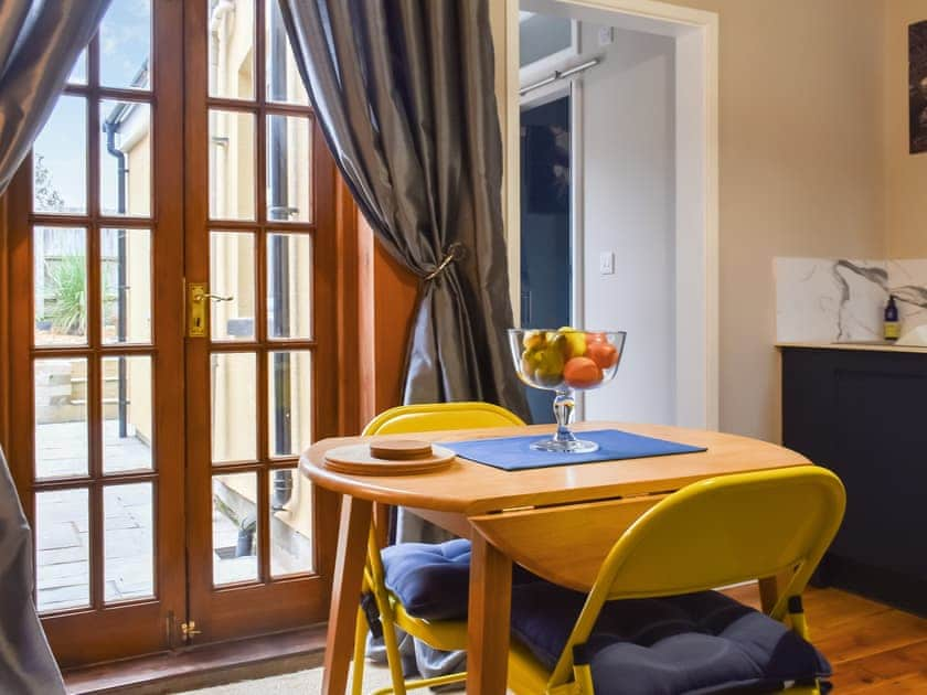 Dining Area | Ratcliffe Cottage, Ipswich