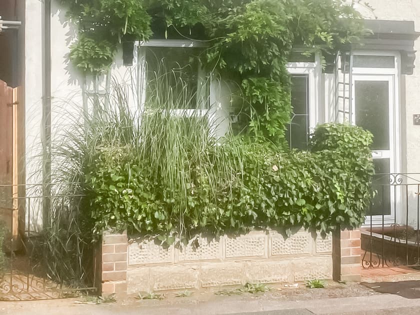 Exterior | Ratcliffe Cottage, Ipswich
