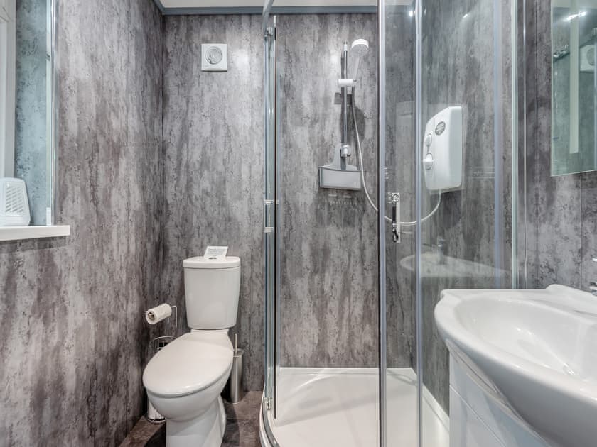 Bathroom | Long Ships - Harbour Heights, Saundersfoot