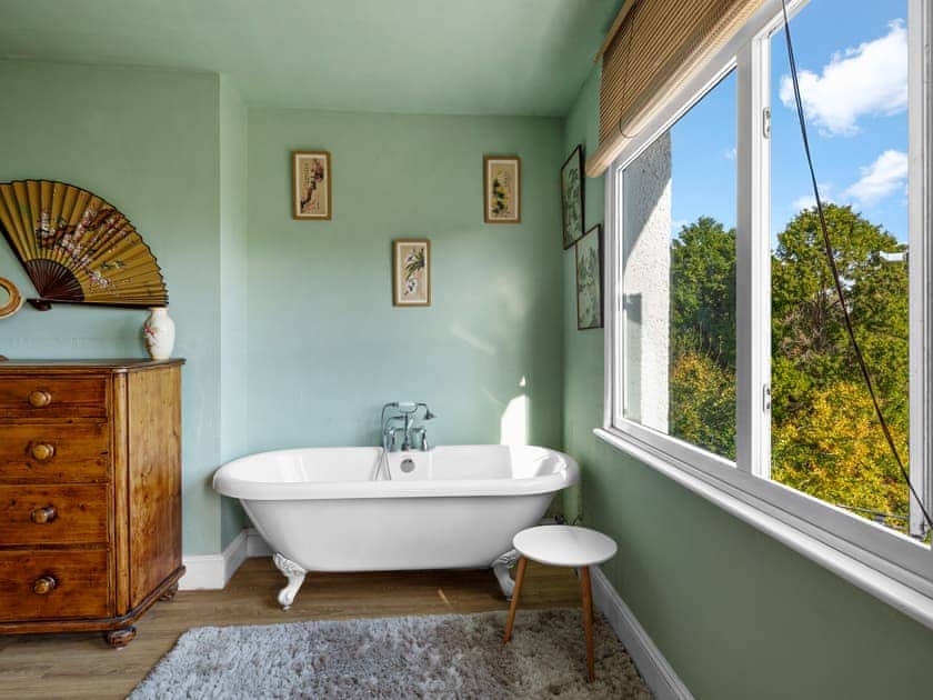 Double bedroom | Chapter Meadow, Worcester