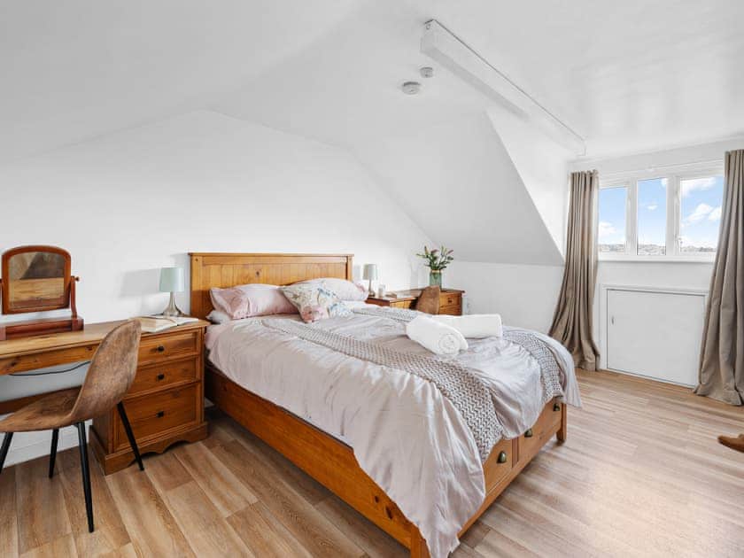 Double bedroom | Chapter Meadow, Worcester