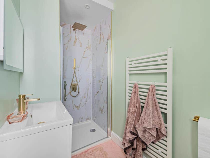 Bathroom | Chapter Meadow, Worcester
