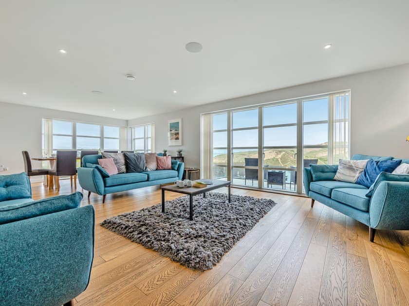 Open plan living space | 50 Degrees West, Holywell Bay, near Perranporth