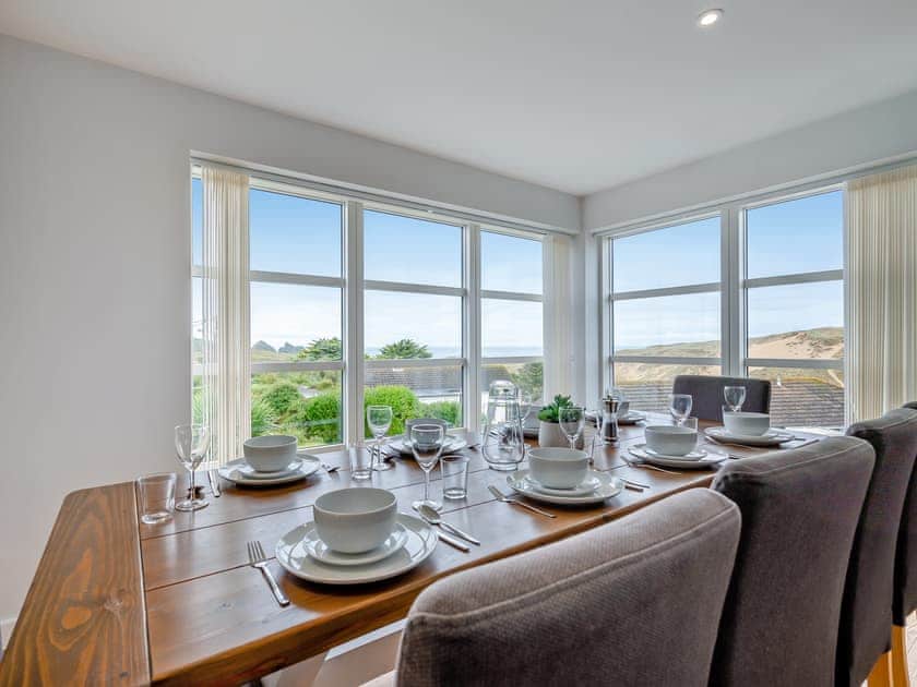 Open plan living space | 50 Degrees West, Holywell Bay, near Perranporth