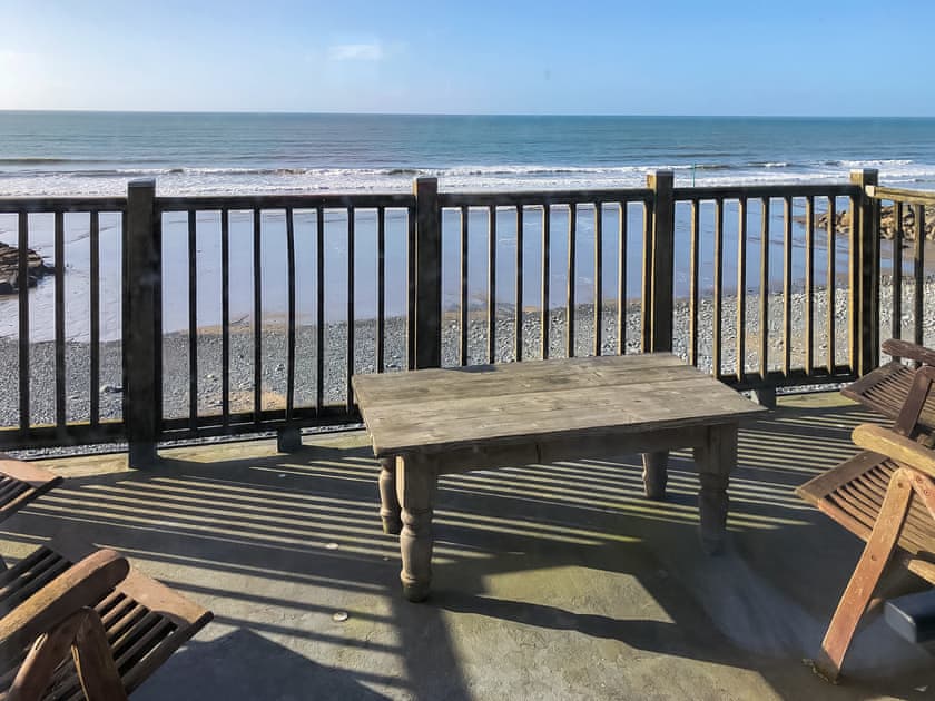Balcony | Ystwyth House, Borth, near Aberystwyth