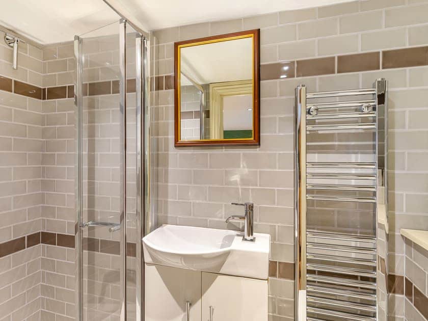 Bathroom | Hook & Hatchet Annex, Hucking, near Maidstone