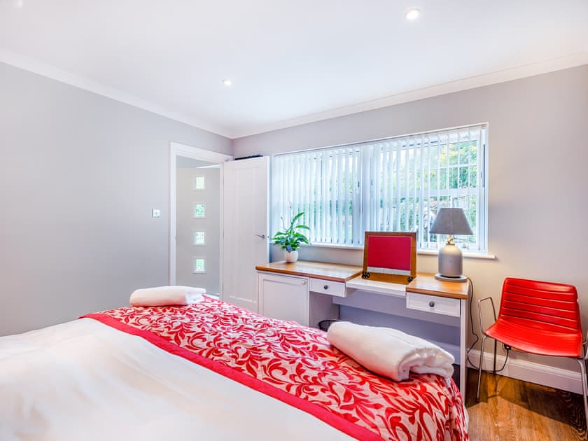 Double bedroom | Hillside Annex, Hollingbourne, near Maidstone