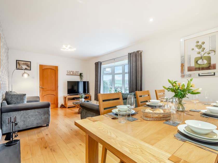 Living room/dining room | Delcroft, Drybrook