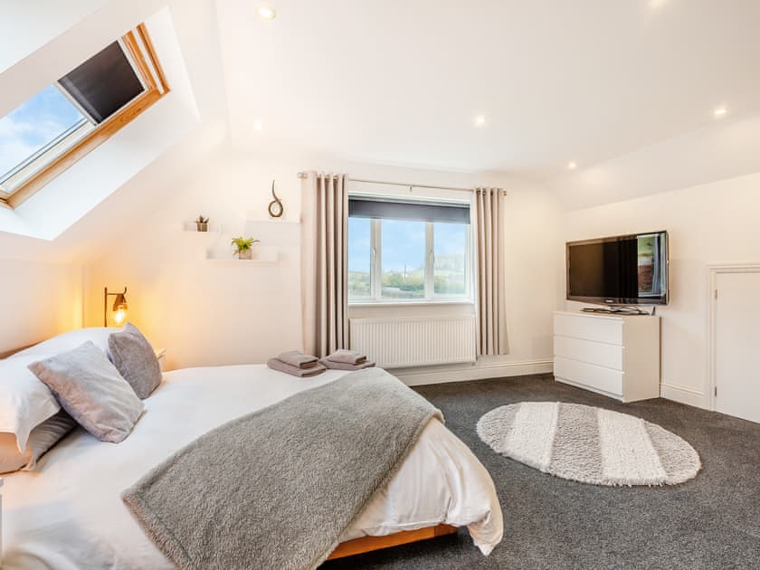 Double bedroom | Delcroft, Drybrook