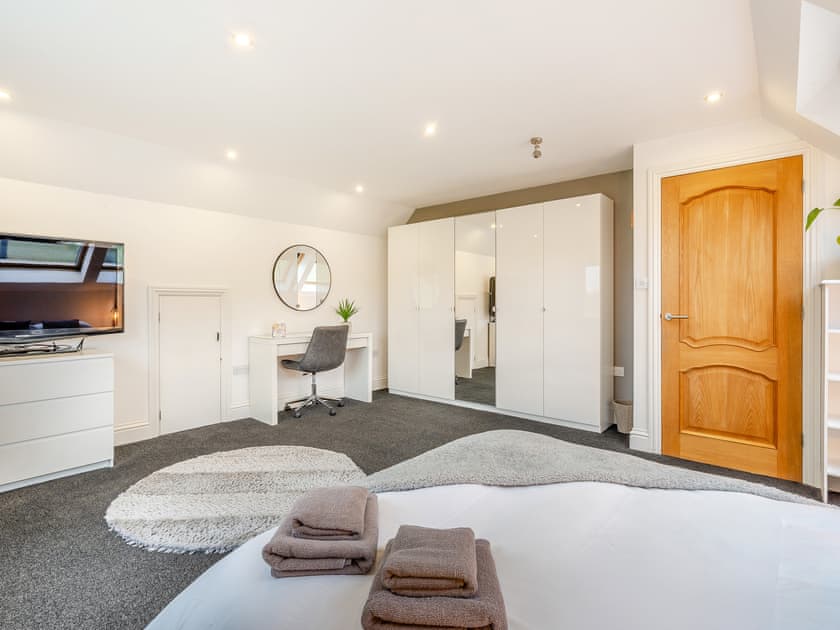 Double bedroom | Delcroft, Drybrook