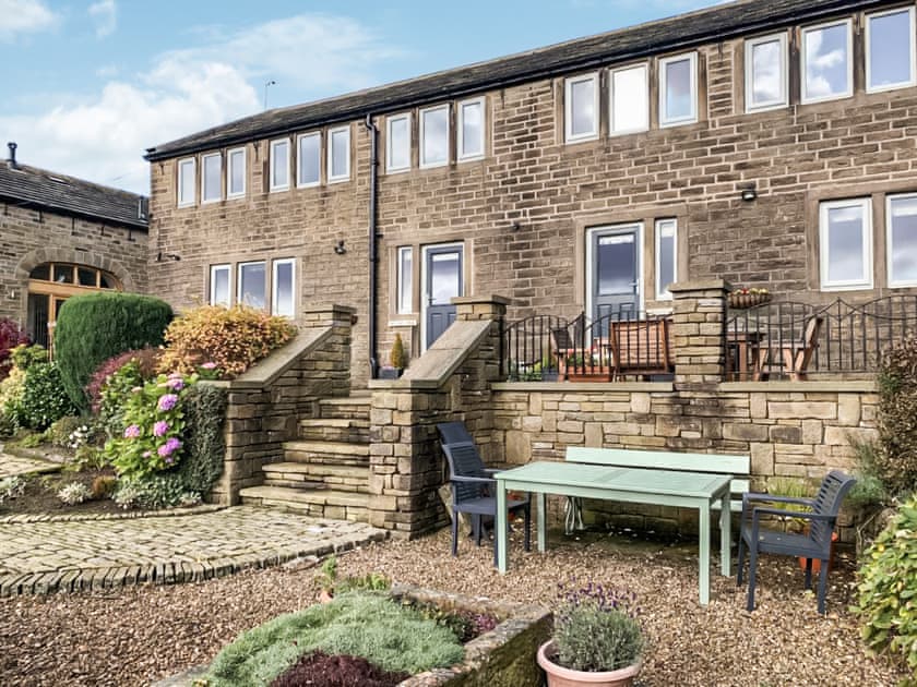 Exterior | Trough Cottage - Lane Farm, Holmfirth