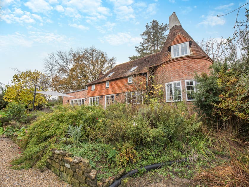Exterior | Mousehall Oast, Wadhurst