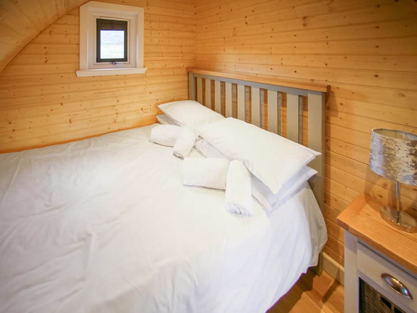 Double bedroom | Dougie Pod - Archaracle Pods, Archaracle