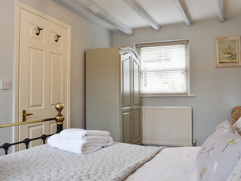 Double bedroom | Taylor’s Cottage, Whitby