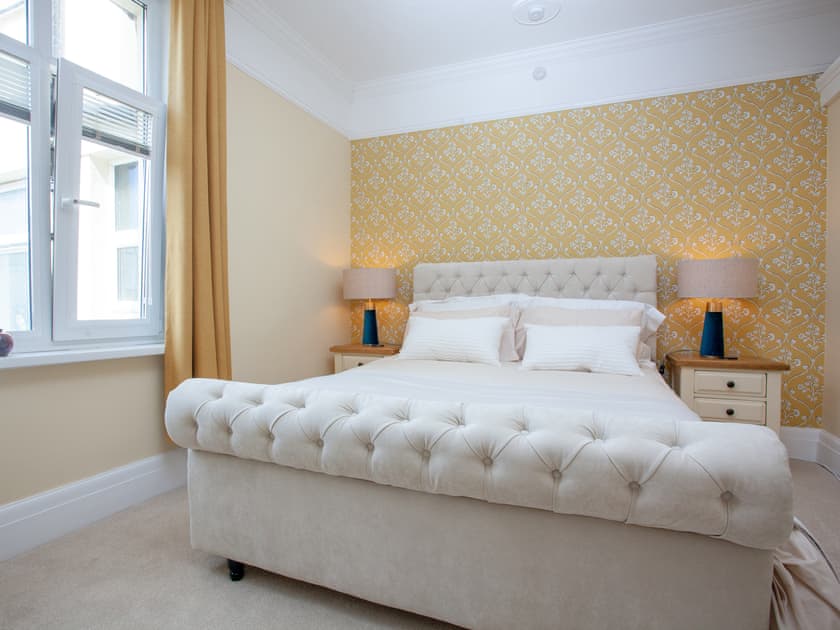 Double bedroom | Russell House, Paignton