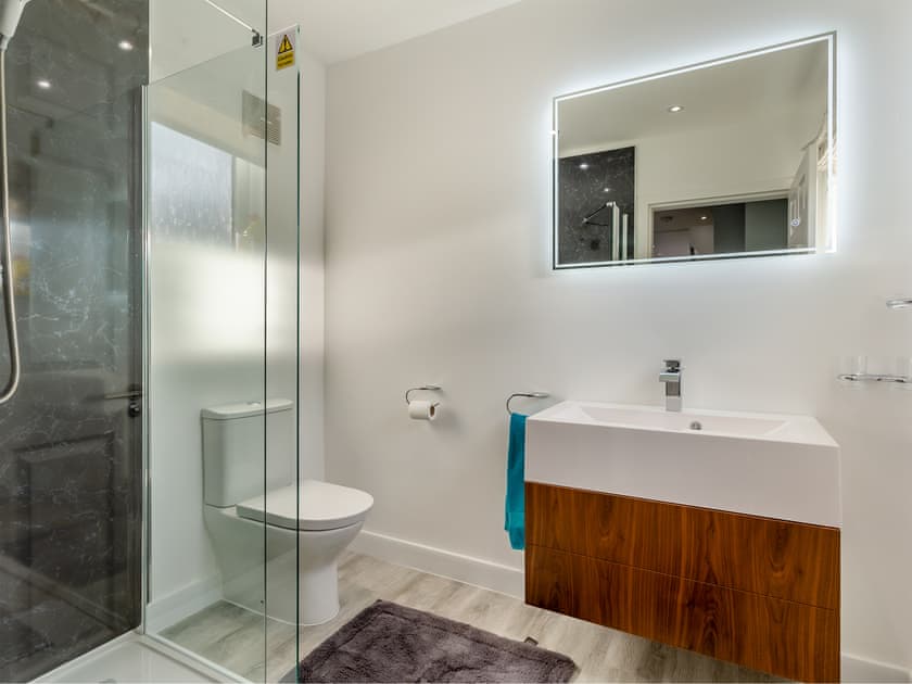 Bathroom | Burnside View - Highland Retreats, Cannich, near Beauly