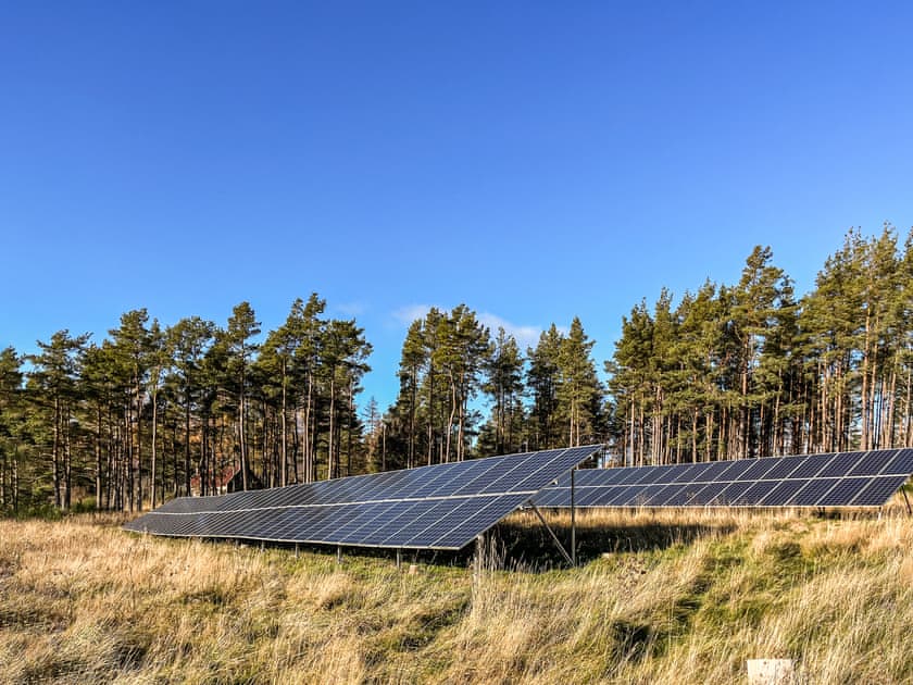 Surrounding area | Hawthorn - Cairngorm Bothies, Ballater