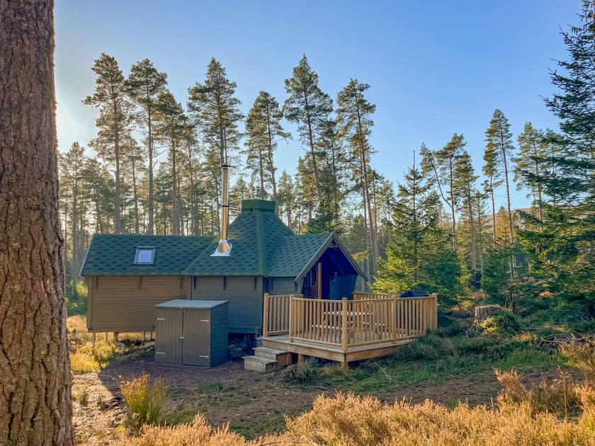 Exterior | Hazel - Cairngorm Bothies, Ballater