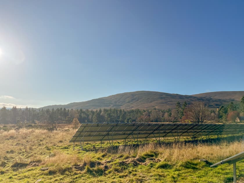 Surrounding area | Hazel - Cairngorm Bothies, Ballater