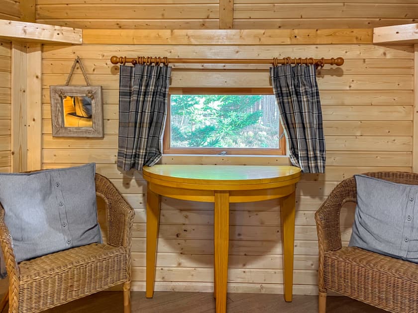 Interior | Oak - Cairngorm Bothies, Ballater