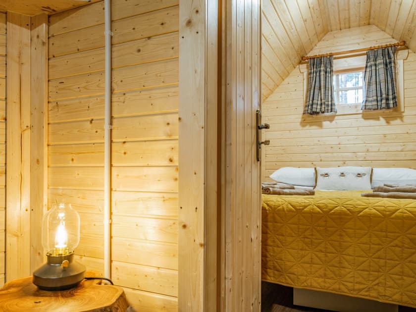 Bedroom | Oak - Cairngorm Bothies, Ballater