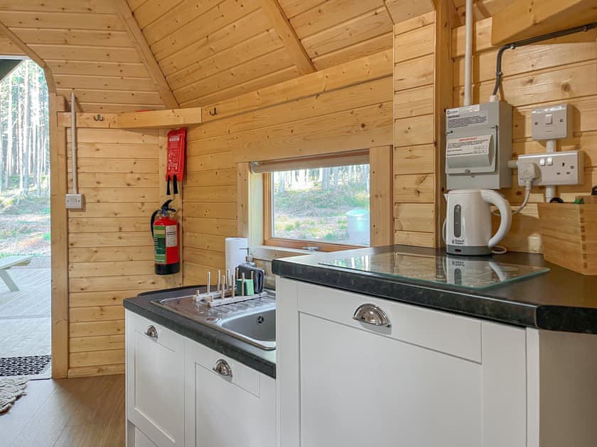 Kitchen | Rowan - Cairngorm Bothies, Ballater