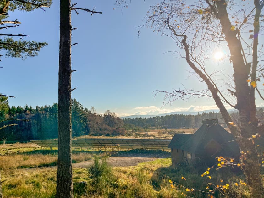 Surrounding area | Rowan - Cairngorm Bothies, Ballater
