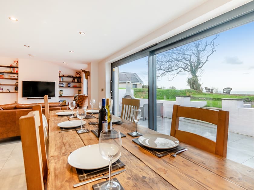 Open plan living space | Ty Eufron, St. Davids