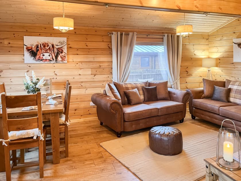 Dining Area | Coo Lodge - Stag and Coo Holidays, Falkirk