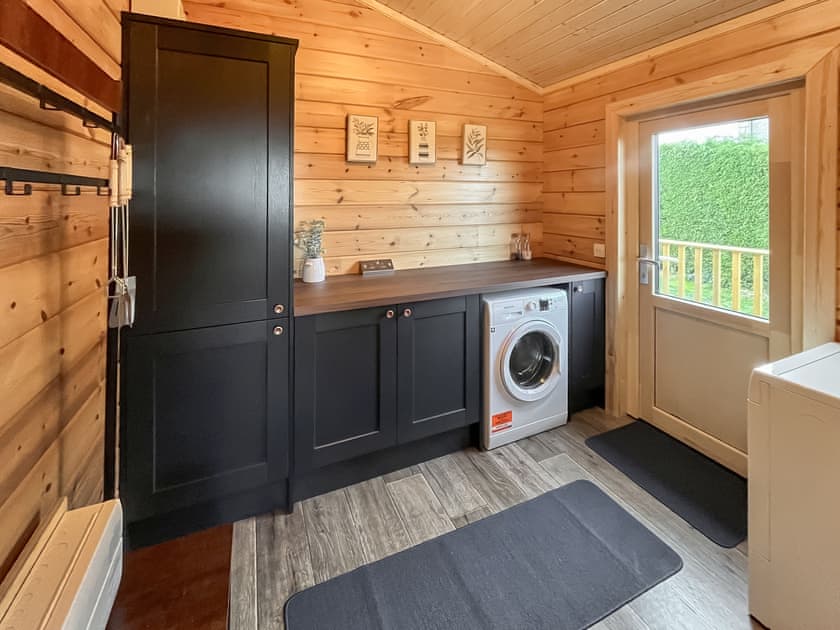 Utility room | Coo Lodge - Stag and Coo Holidays, Falkirk