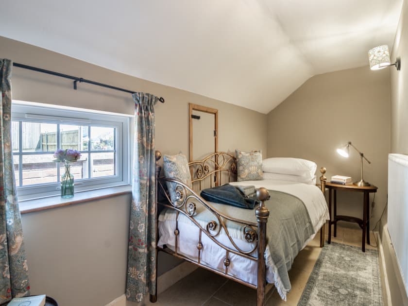 Single/can be twin by request (trundle bed)  | The Old Cottage, Walcott