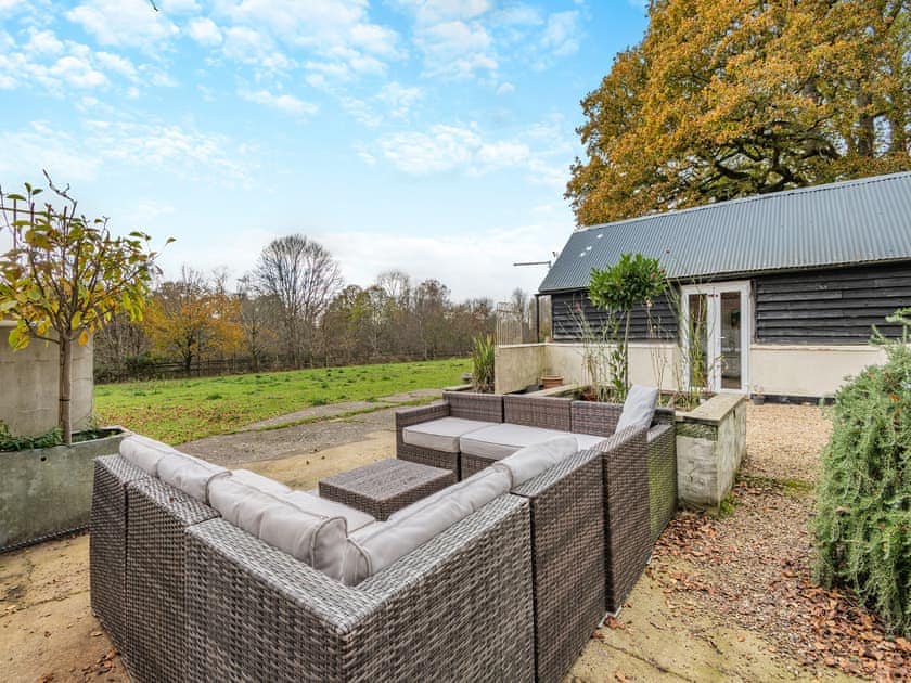 Sitting-out-area | Bohemia Cottage, Tunbridge Wells