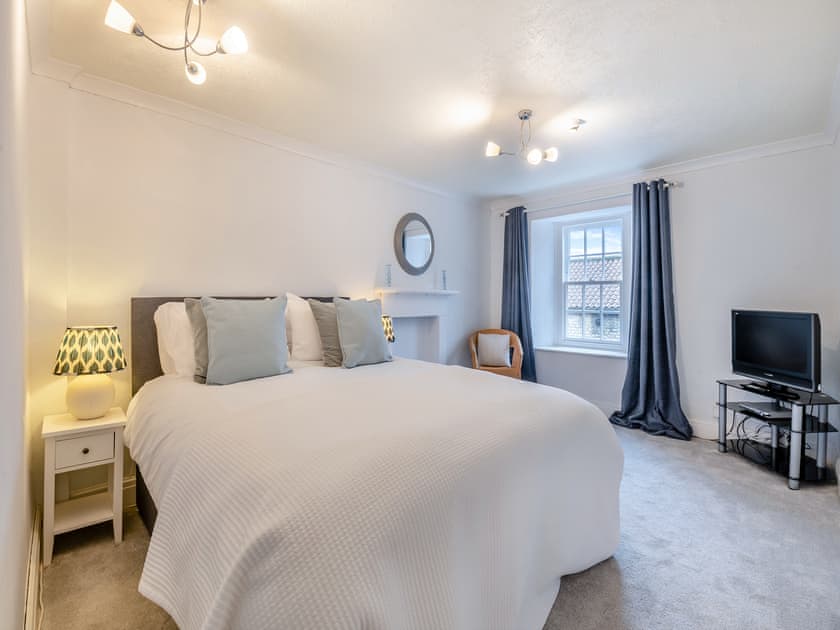  King  bedroom  | Warrington House - Warrington Retreat, Thornton-le-Dale, near Pickering