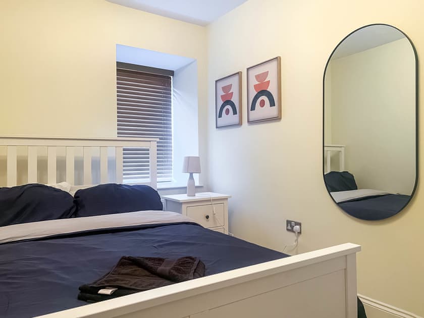 Double bedroom | Marina Escape, Swansea