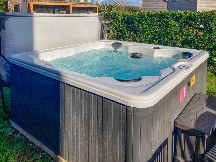 Jacuzzi | Lodge 74 Una - St Ives Resort, Carbis Bay, near St Ives