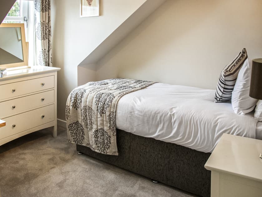 Single bedroom | The Loans Inn Cottage, Loans, near Troon