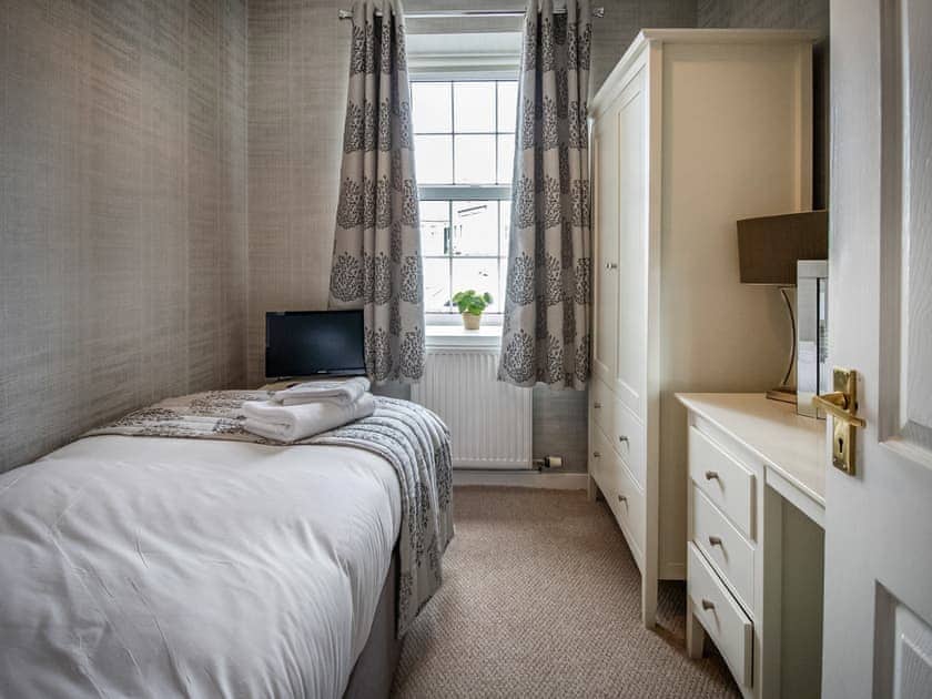 Single bedroom | The Loans Inn Cottage, Loans, near Troon