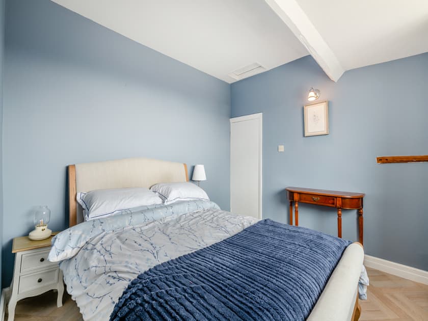 Double bedroom | Lillie’s Cottage, Sewerby