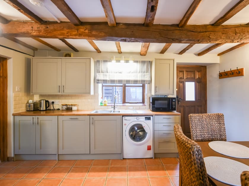 Kitchen/diner | Longmynd - Botvyle Farm, Church Stretton